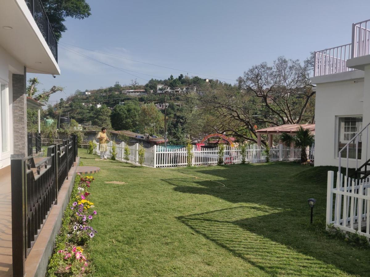 The Periwinkle Homestay Бхимтал Экстерьер фото