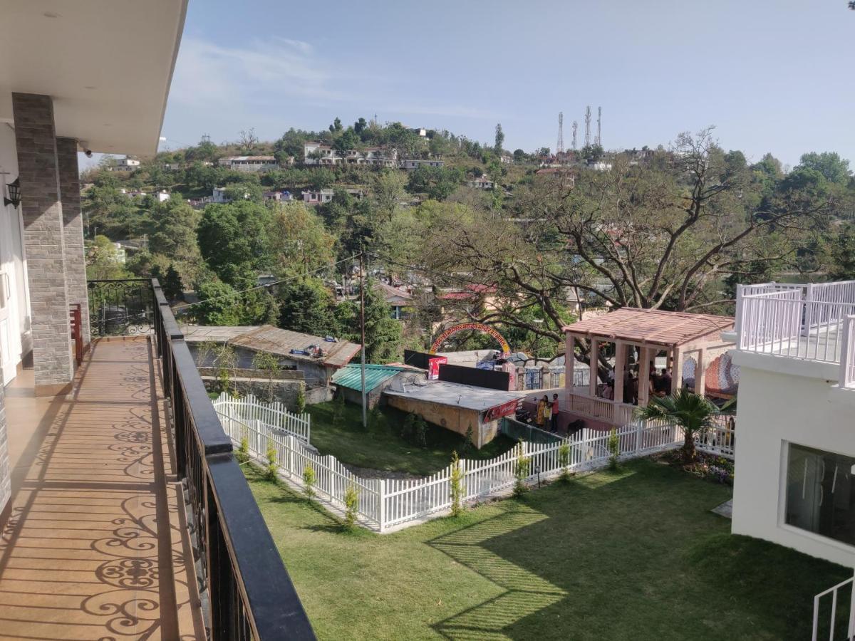 The Periwinkle Homestay Бхимтал Экстерьер фото